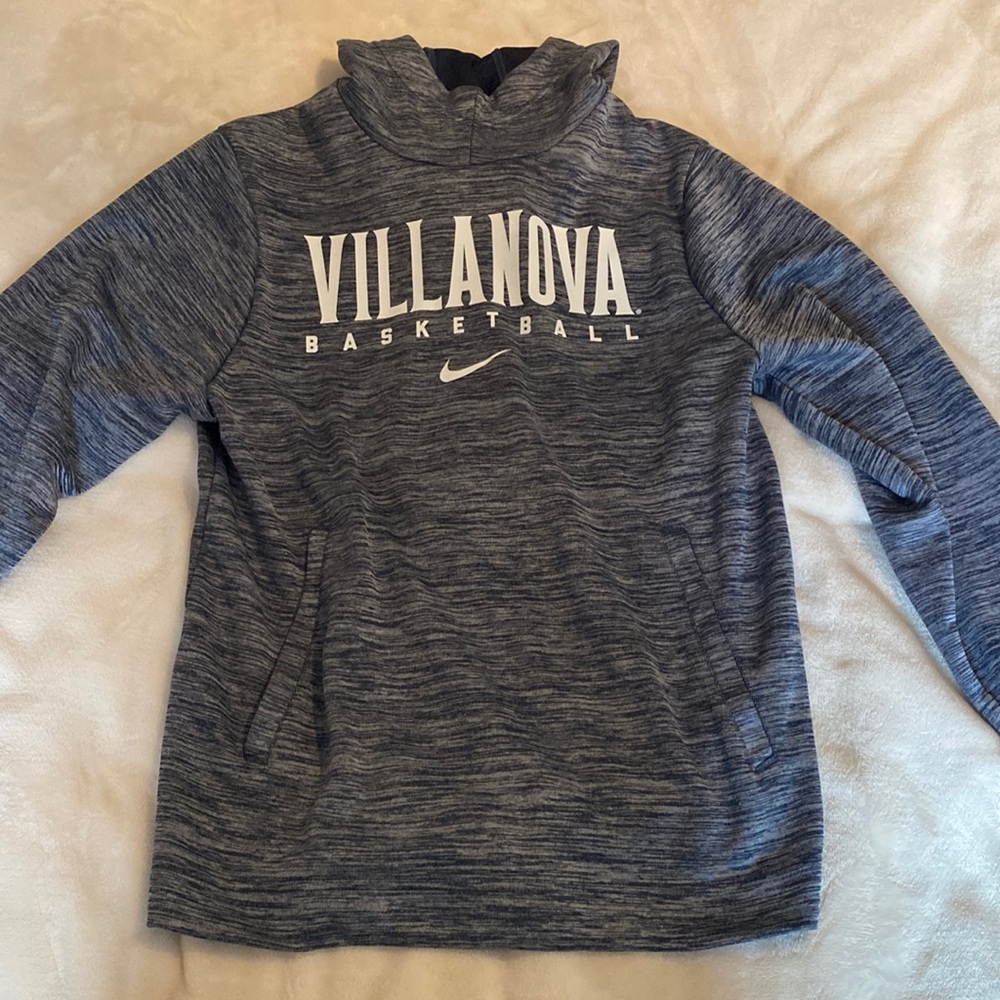 Medium Nike Villanova Basketball Hoodie